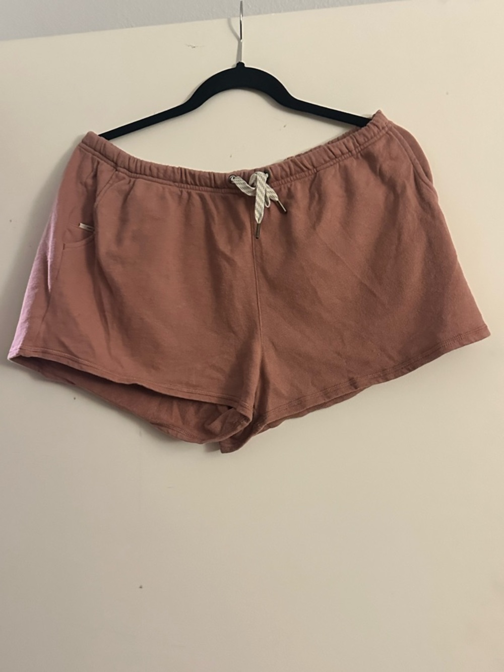 Women’s vuori Casual Drawstring Lounge Shorts in Dusty Rose sz l